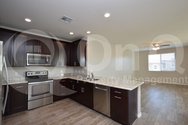 Foto del edificio - 7726 E Baseline Rd