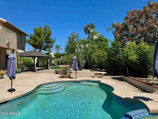 Building Photo - 7865 W Kristal Way