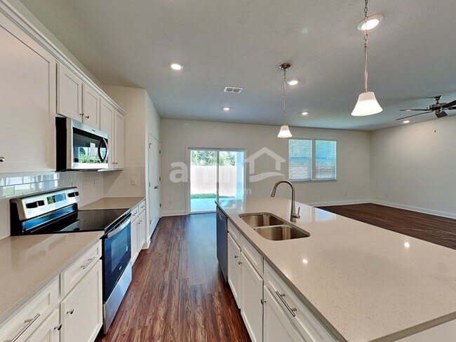 Building Photo - 68 Davila Ct