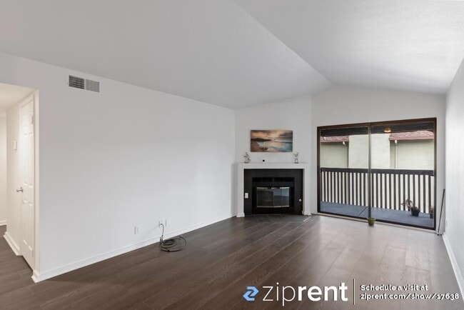 Building Photo - 1315 A St