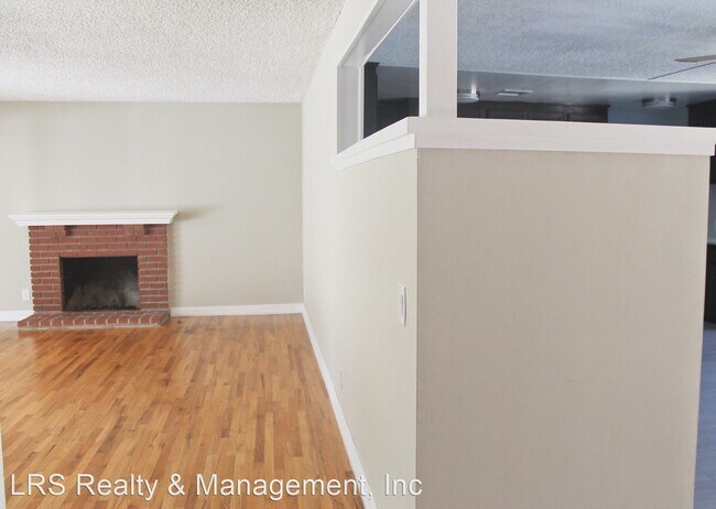 Foto del edificio - 4 br, 2 bath House - 9950 Oak Park Avenue