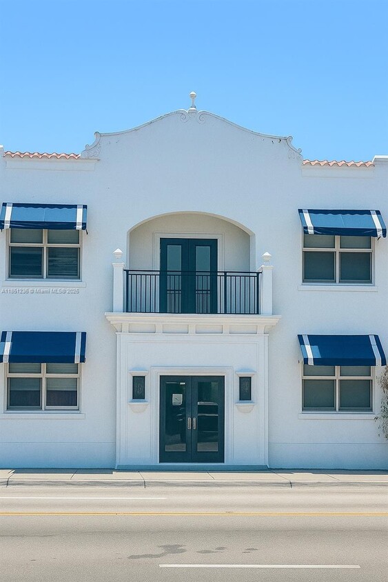Building Photo - 402 NW 12th Ave