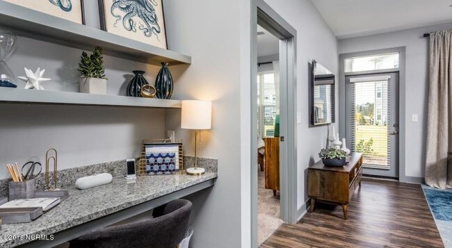 Foto del edificio - 1605 Barclay Pointe Blvd