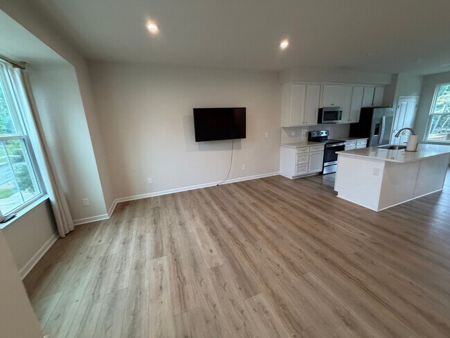 Foto del edificio - Room in Townhome on Beeler Ln