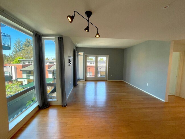 Foto del edificio - Fantastic Irvington Place Condo with Washe...
