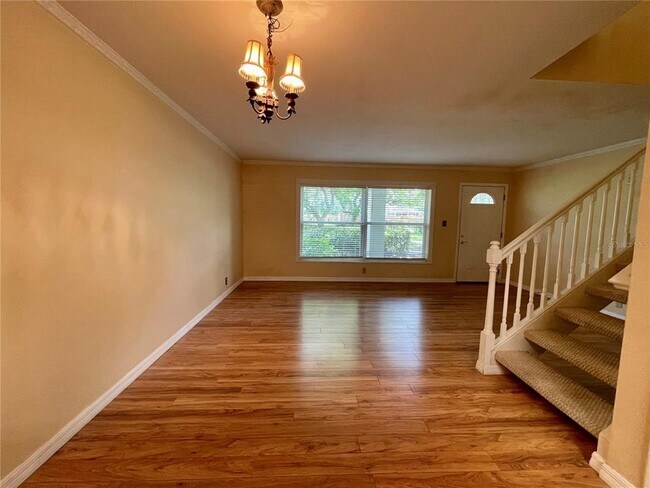 Foto del edificio - 14803 Lake Forest Dr
