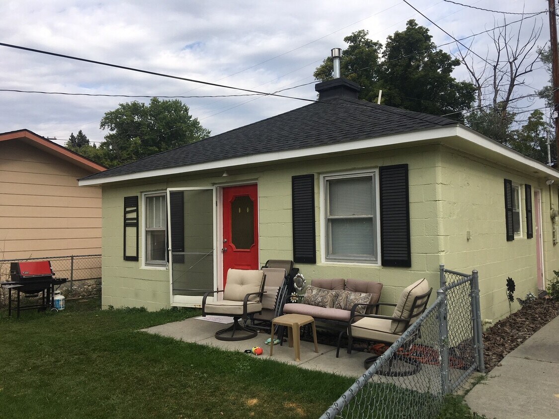 Foto principal - Adorable 1 bedroom house