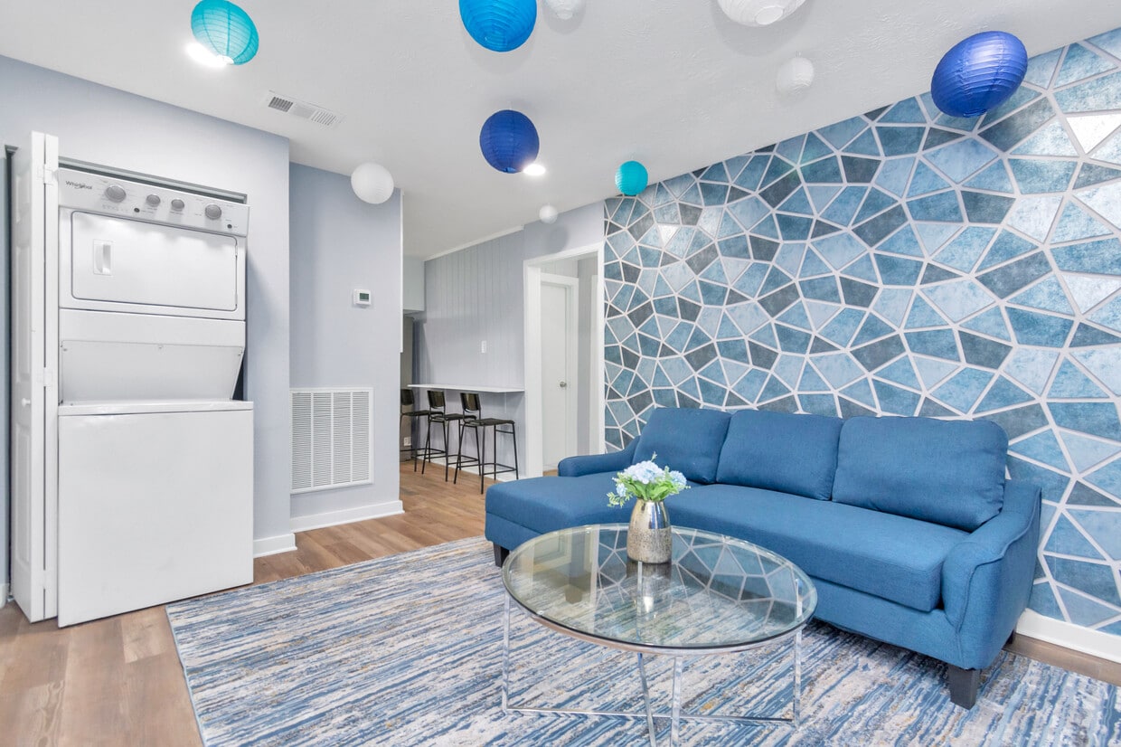 3339 Simmons St Unit 1, Houston, TX 77004 Apartments in Houston, TX