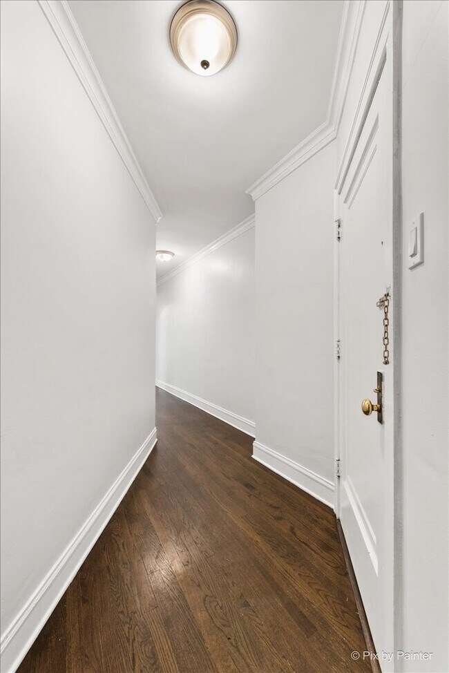 Foto del edificio - 5428 N Campbell Ave