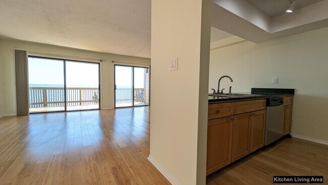 Foto del edificio - 1715 Riverside Dr