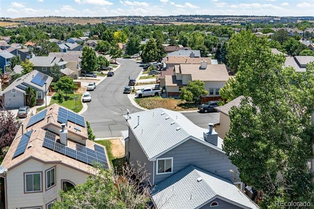 Foto del edificio - 8847 Cloverleaf Cir