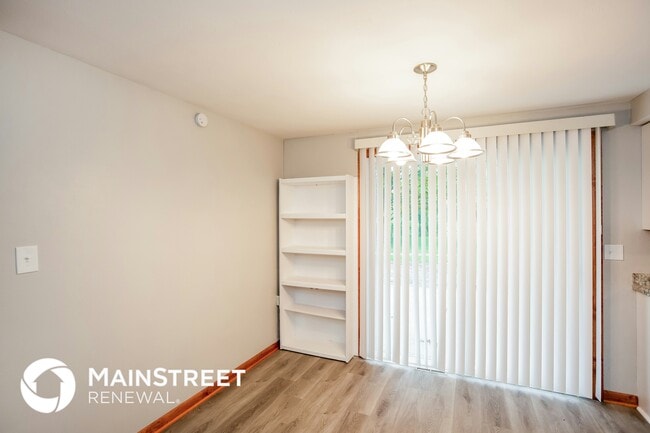 Building Photo - 2311 E 40th St