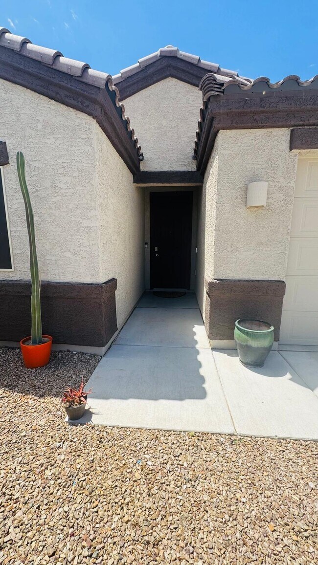 Foto del edificio - 477 W Aberdeen Pl