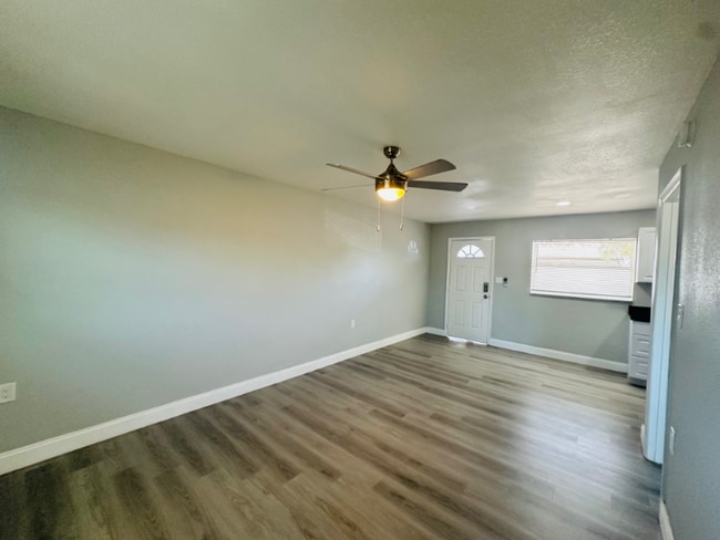 Photo - 1122 Neptune Dr Apartment