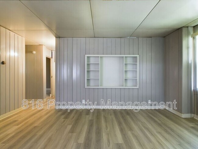 Foto del edificio - 2813 E Meyer Blvd