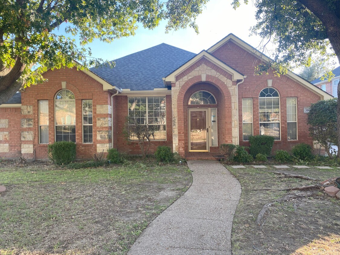 Primary Photo - 3100 San Patricio Dr