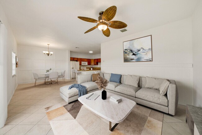 Building Photo - 4102 Emerald Vista