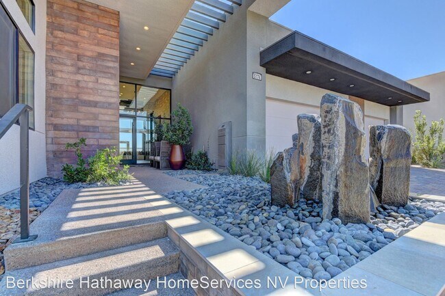 Building Photo - 4 br, 4.5 bath House - 5174 Peak Climb Dr.