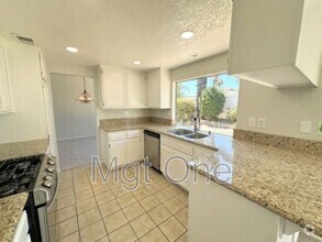 Building Photo - 29784 Camino Cristal
