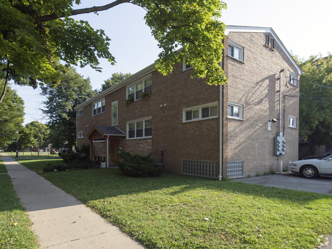 Primary Photo - 243 Callan Ave