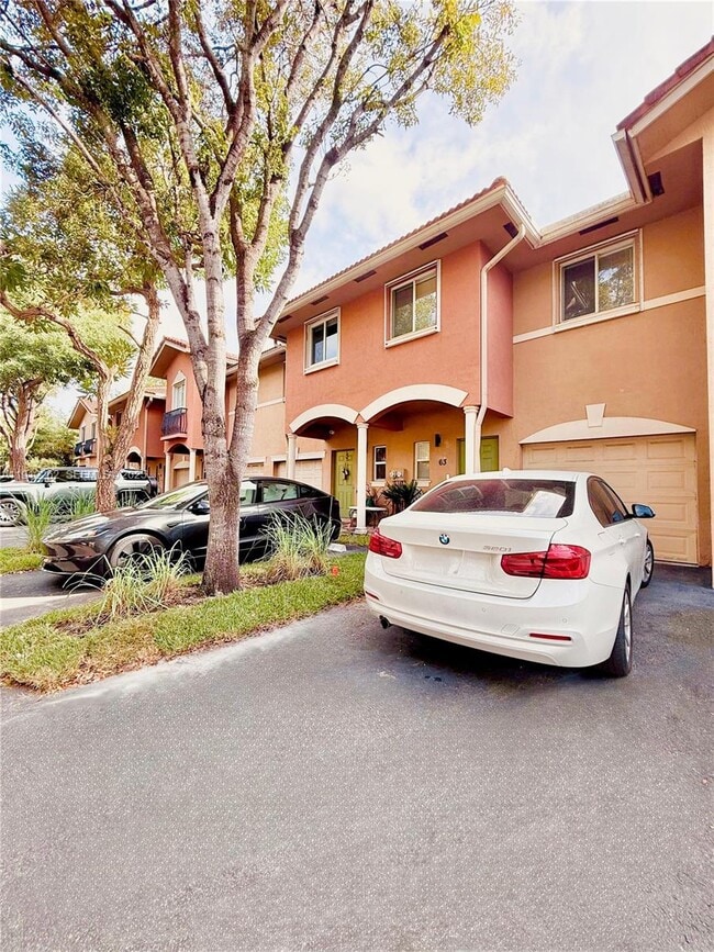 Foto del edificio - 63 SE 3rd Ave