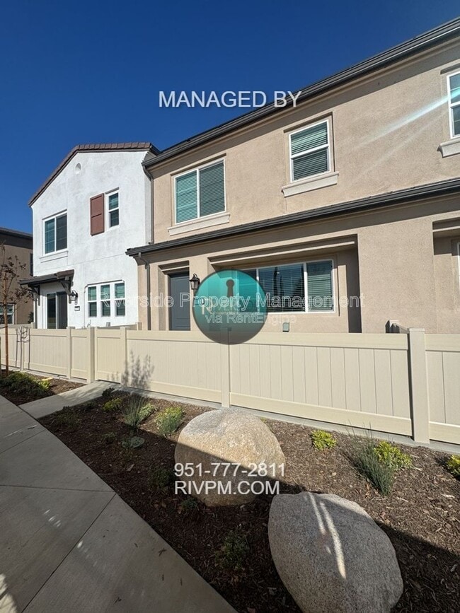 Building Photo - 9154 Teralina Cir