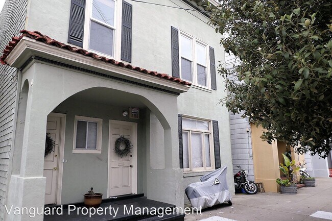 Foto del edificio - 4 br, 2 bath Apartment - 523 3rd Avenue
