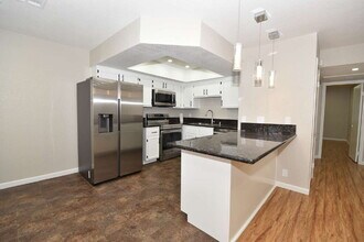Building Photo - 2717 Otter Creek Ct