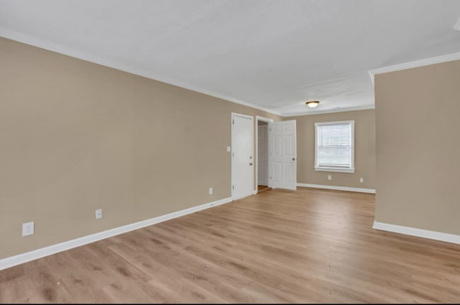 Building Photo - 263 Santa Monica Dr NW