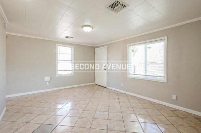 Building Photo - 3100 SW 45th ST