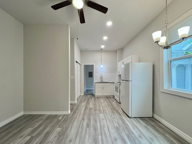 Building Photo - Beautiful 1Bd/1Ba Walking Distance to The Pearl