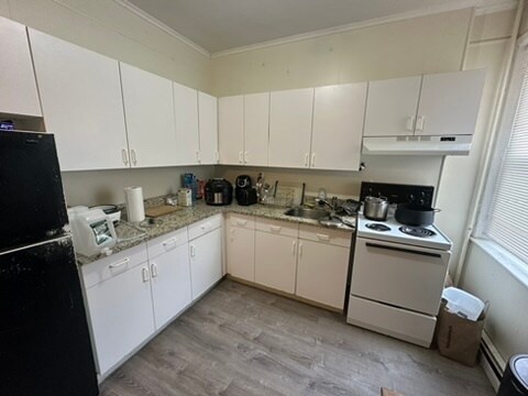 Foto del edificio - 165 Winthrop Rd