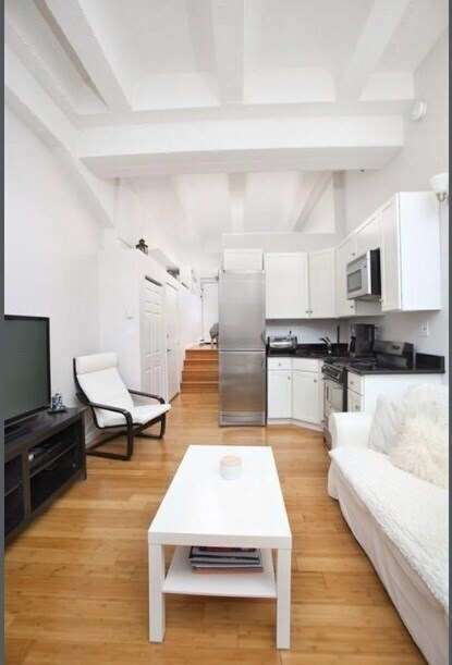 Foto del edificio - 12 Stoneholm St
