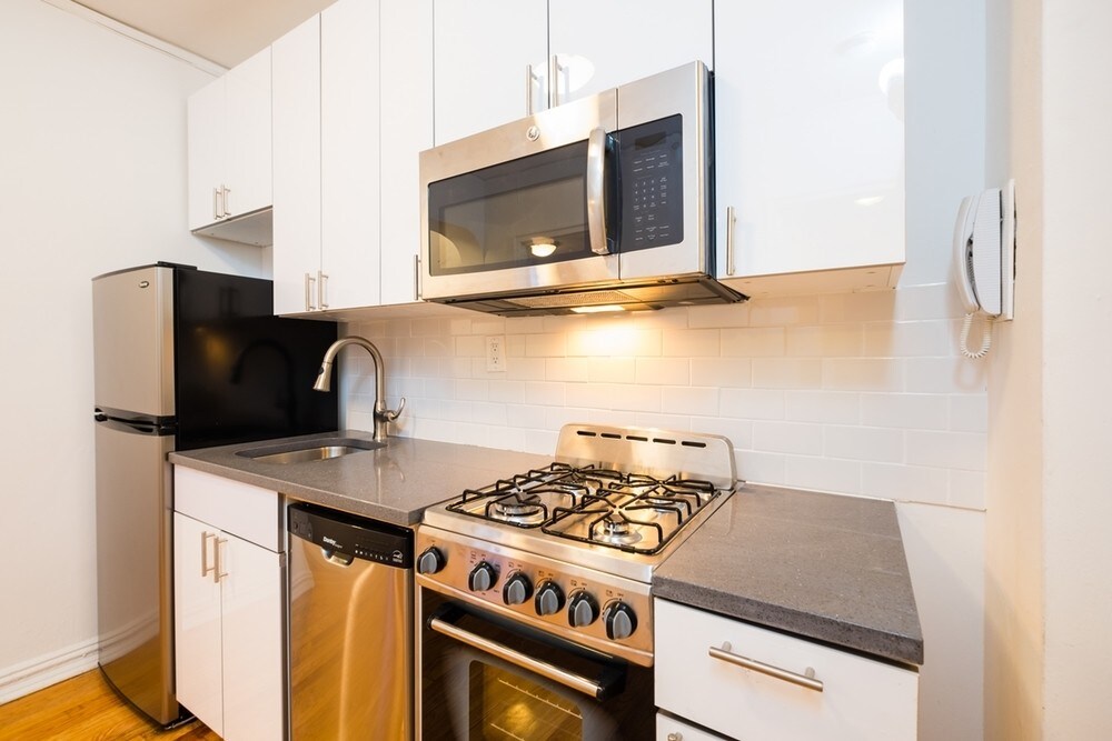 Foto principal - 650 Fort Washington Ave