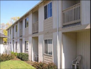 Primary Photo - Brentwood Village