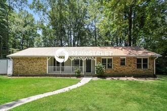 Building Photo - 2673 Green Valley Ct