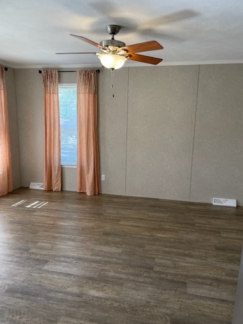 Building Photo - 303 Jon Ln
