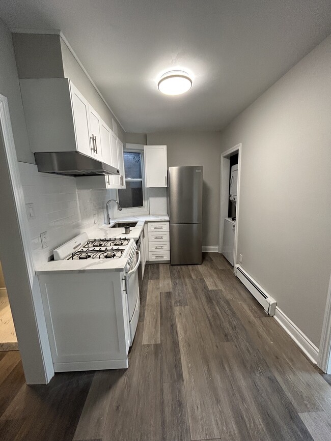 Building Photo - Trendy 2 Bedroom in the Heart of Locke St South