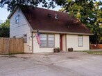 Foto principal - 3005 First St