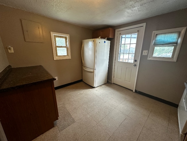 Foto del edificio - 7315 Windsor Mill Rd