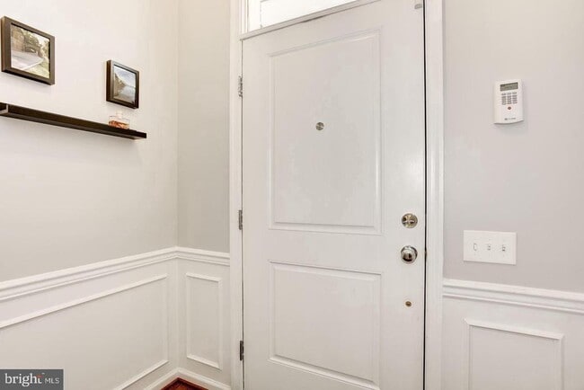 Building Photo - 42639 New Dawn Terrace