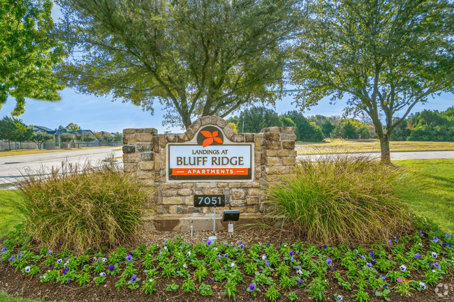 Building Photo - Landings at Bluff Ridge Apartments