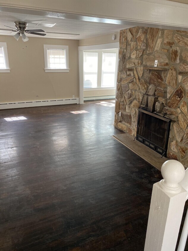 Primary Photo - 2519 N 44th St