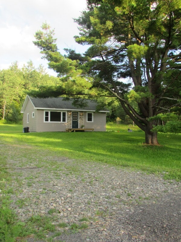 Beautiful location near Hammond Hill State Forest - 733 Irish Settlement Rd