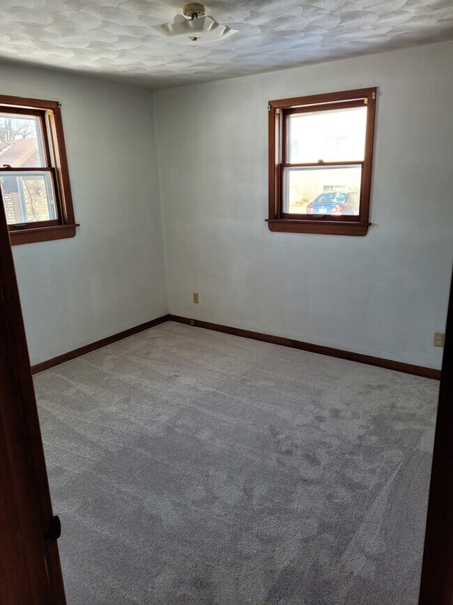 2.º BR - 3403 15th Ave