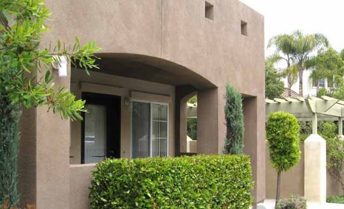 Building Photo - Vista las Flores