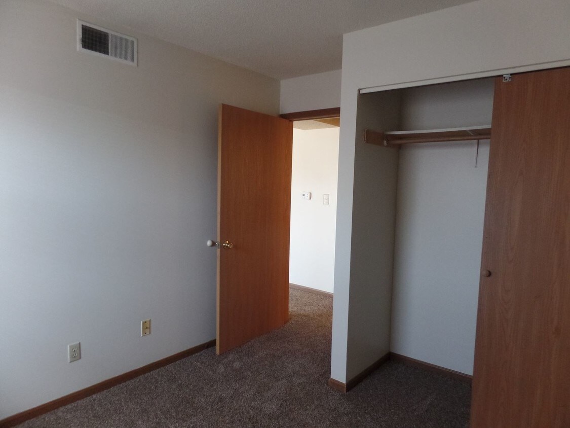 Foto del edificio - 2800 Poplar St