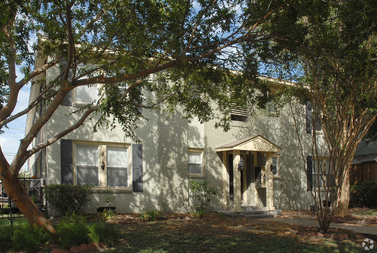 Primary Photo - 1660 Hawthorne St