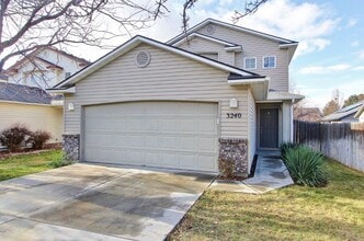 Building Photo - 3240 W Wave Dr