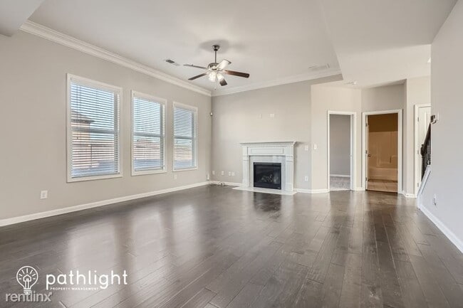 Building Photo - 5 br, 3 bath House - 2906 Cove View Court ...